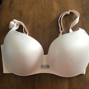 NWOT Victoria’s Secret pink lined demi bra 34DD